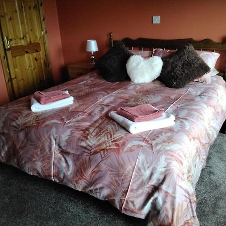 Warm And Welcoming Family Home Ballinrobe Exteriör bild