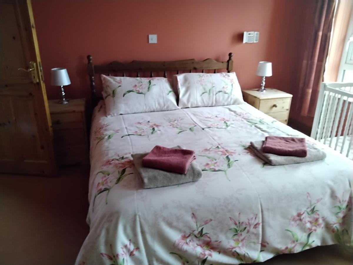 Warm And Welcoming Family Home Ballinrobe Exteriör bild