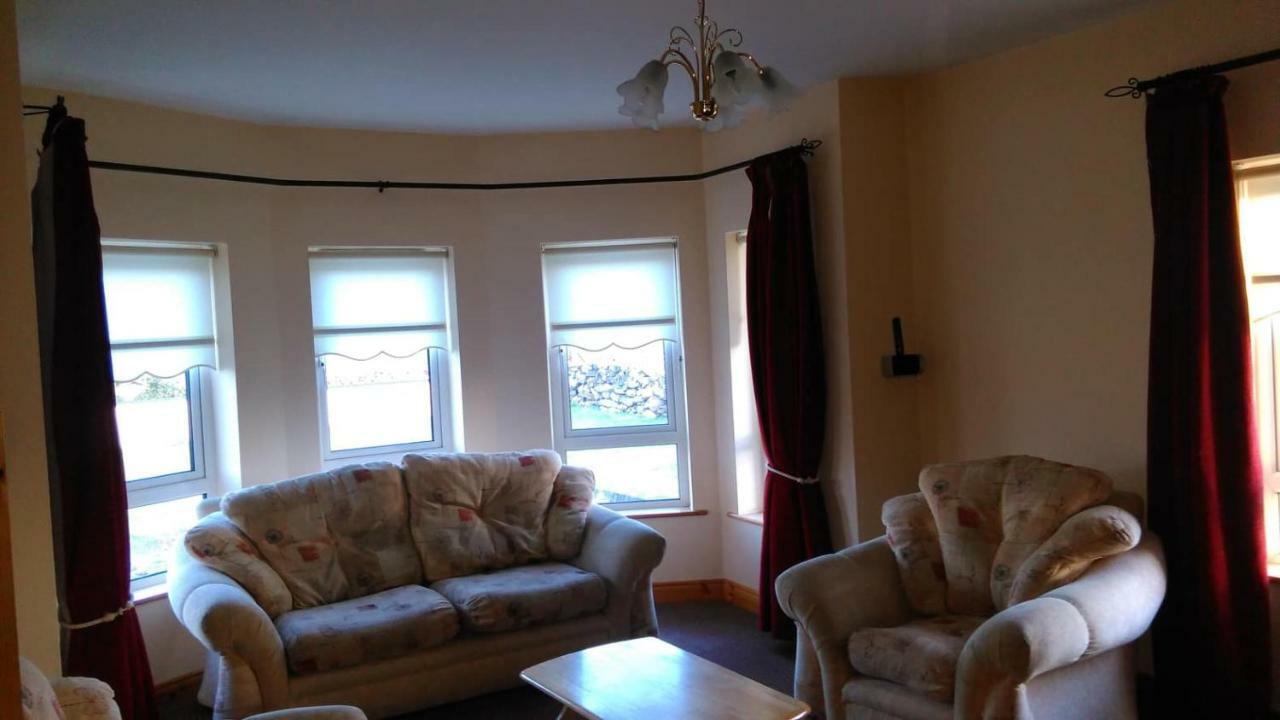 Warm And Welcoming Family Home Ballinrobe Exteriör bild